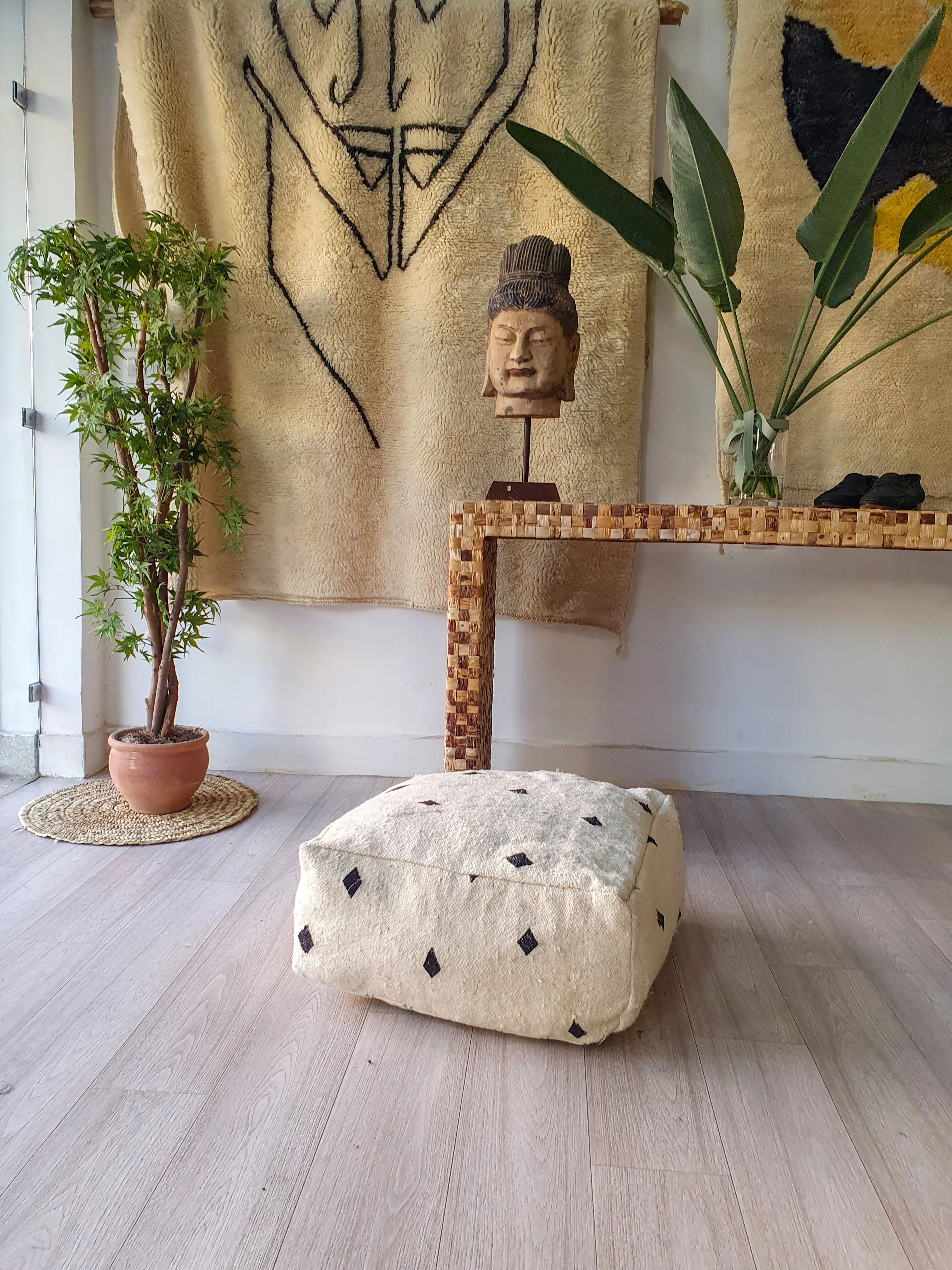 Kilim Creamy Floor Pouf