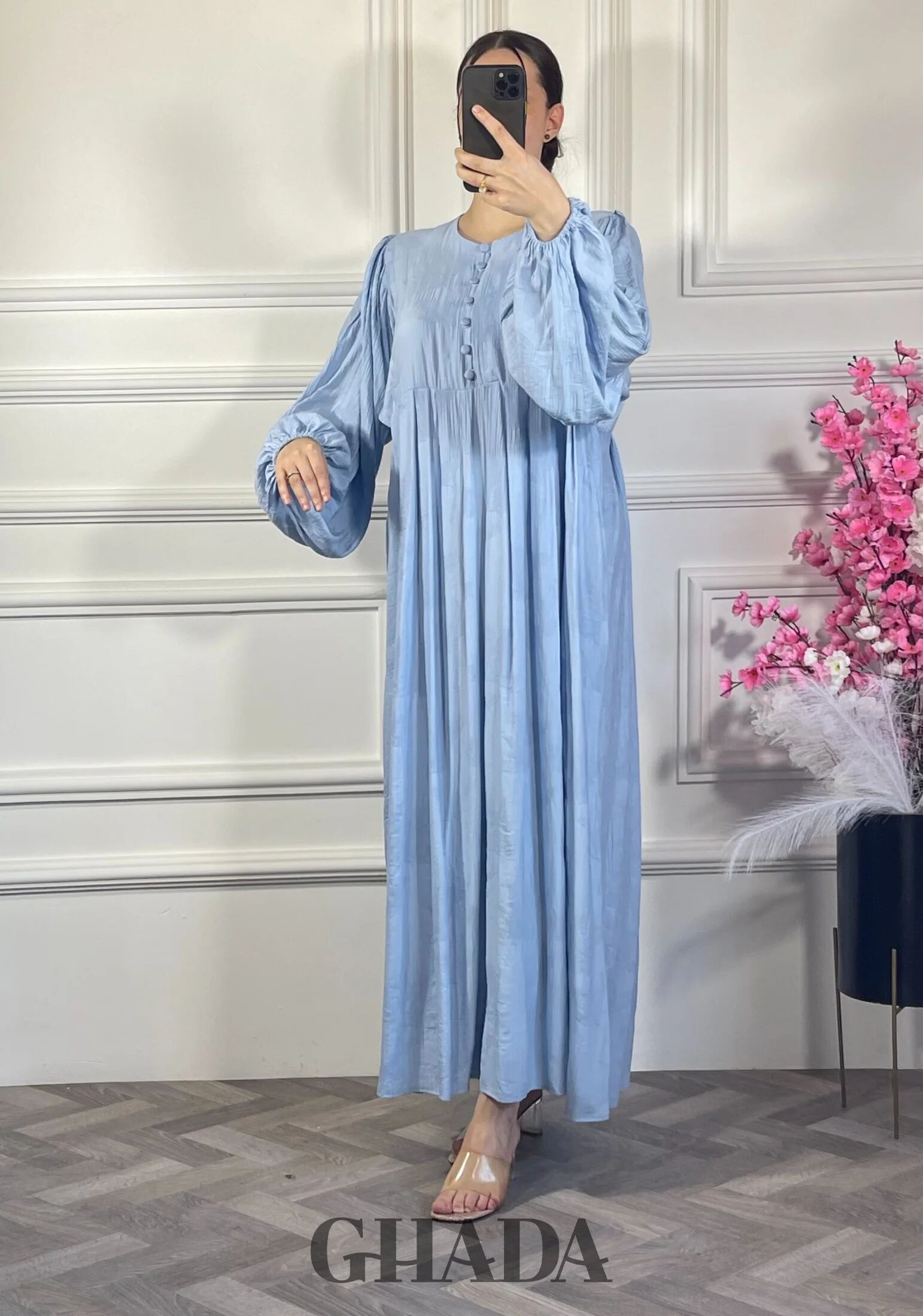 Robe En Lin Brodé thumbnail 4