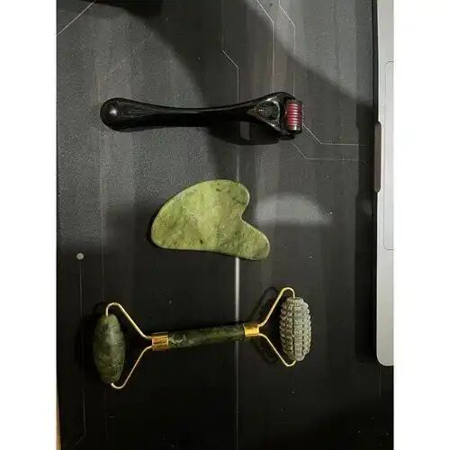 Ensemble De Massage Facial En Pierre De Jade Et Gua Sha (3 Pièces)