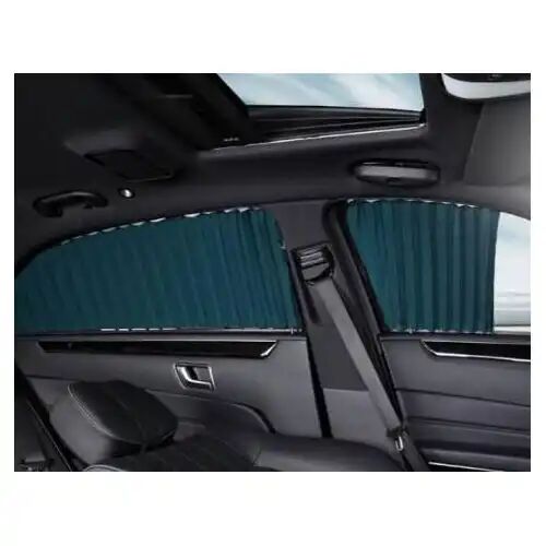 Lot De 4 Pare-soleil Universels Pour Voiture thumbnail 4