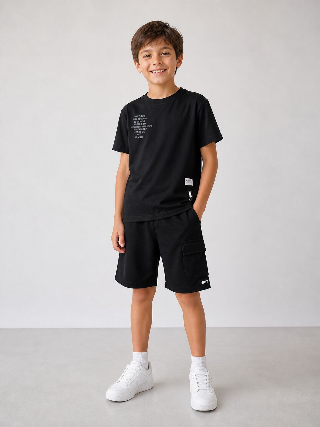 Ensemble Short Live Your Life