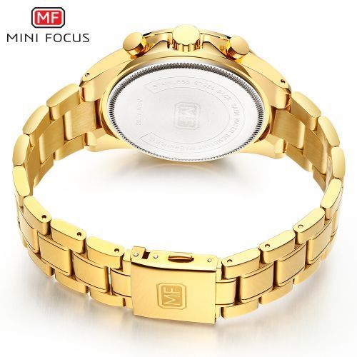  Montres  Classique Montre À Quartz Hommes Étanche Chronographe En Acier Inoxydable Bracelet Horloge