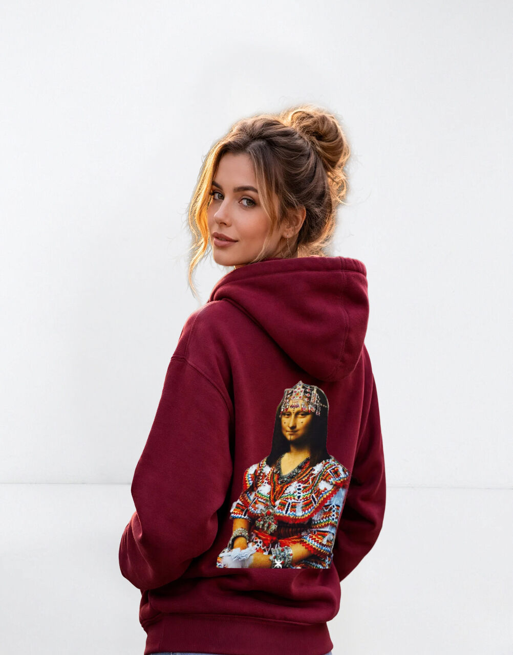 Hoodie Unisexe Mona Lisa Amazighe – Sweat à Capuche