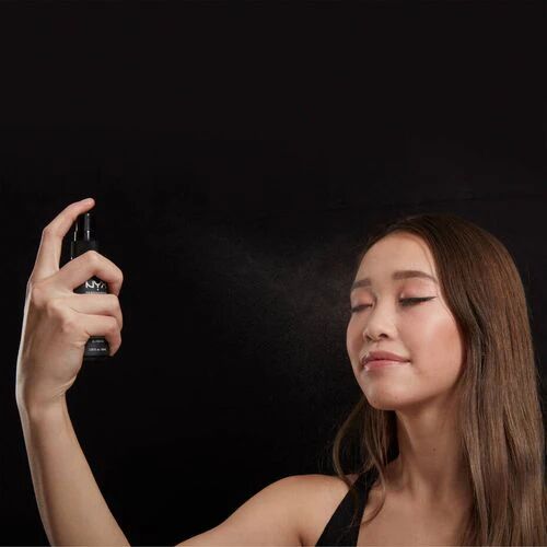Nyx Professional Makeup Spray Fixateur De Maquillage - Matifiant - Anti - Brillance - 60ml thumbnail 3