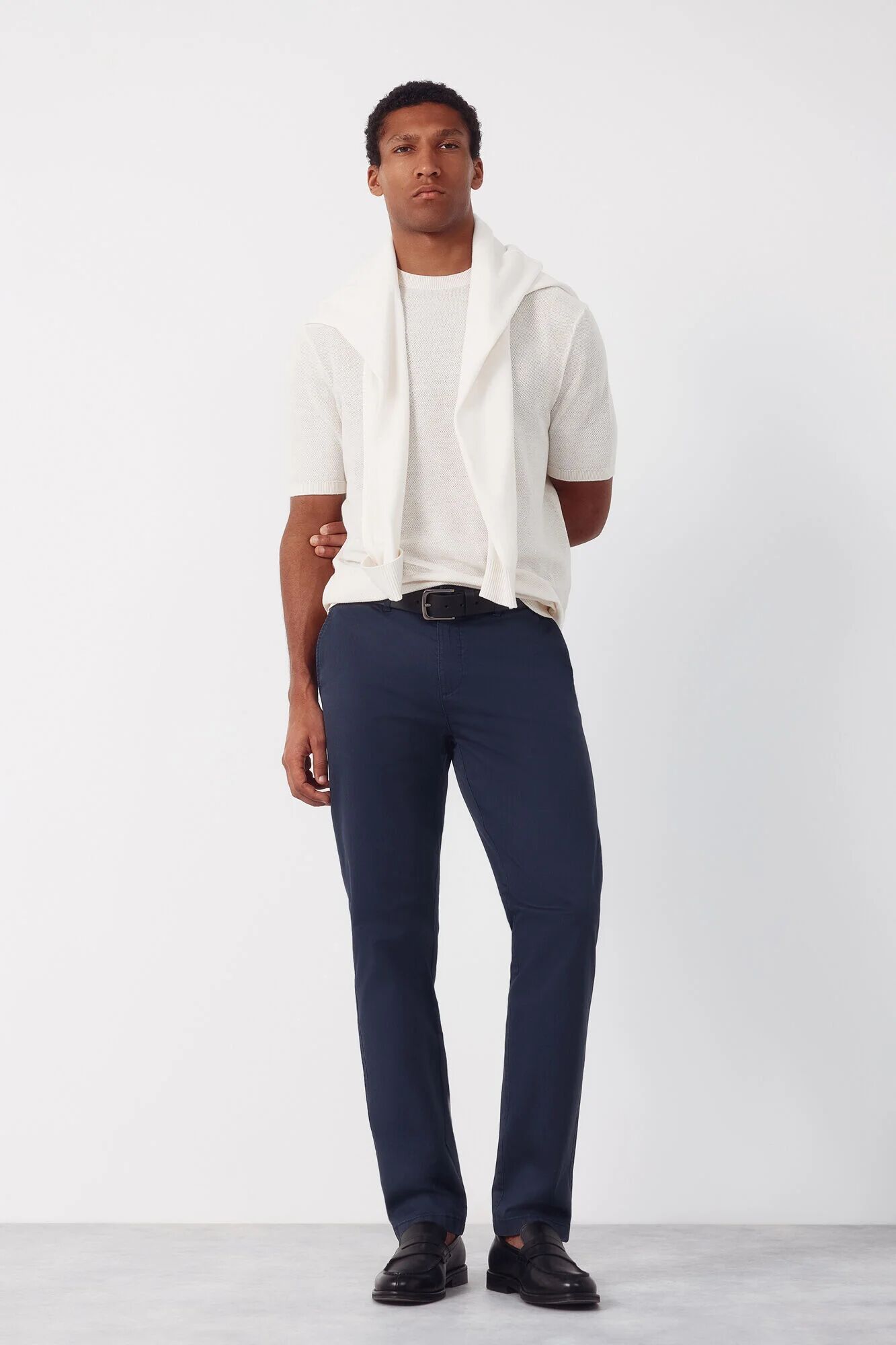 Pantalon chino regular fit ligero