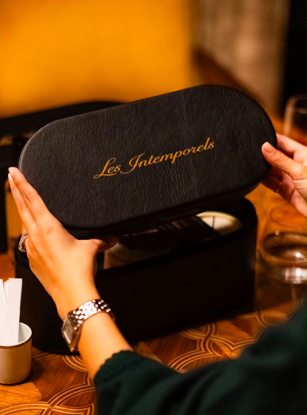 Les Intomporelles