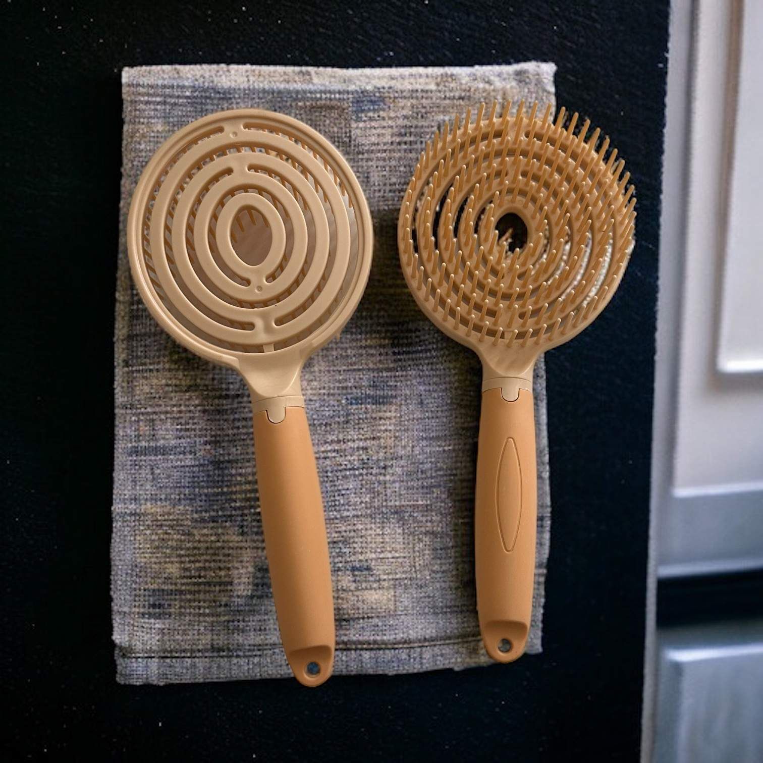 Brosse Ronde À Cheveux Ventilée thumbnail 2