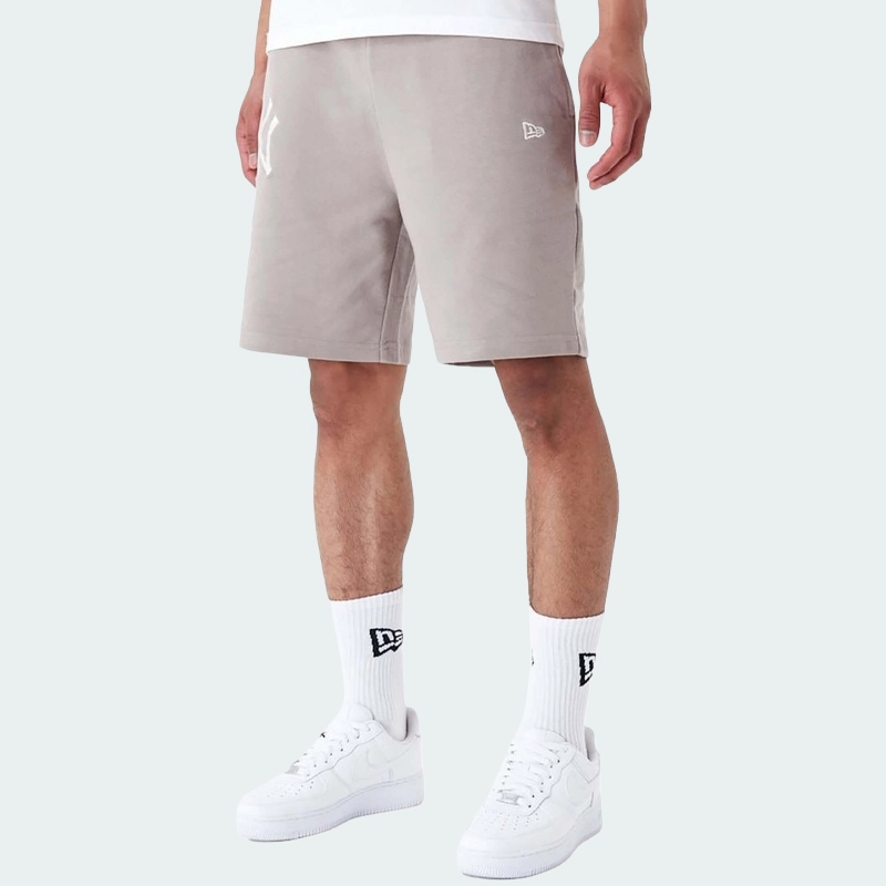 Short Ny Yankees League Essentials