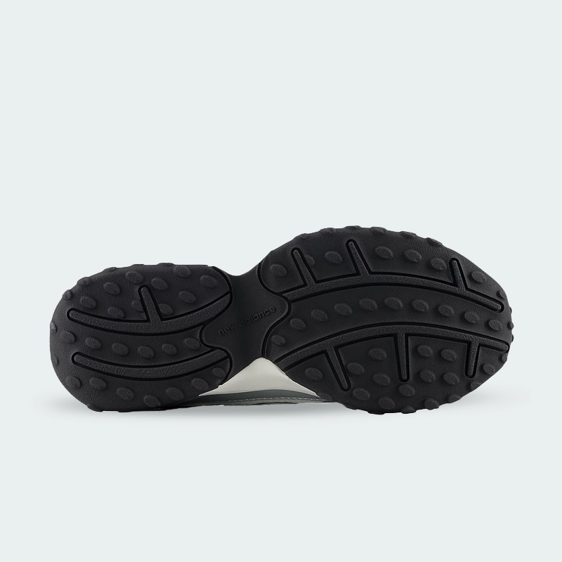 New Balance 204l