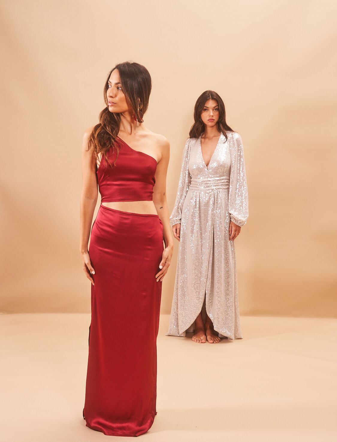 Robe Iris Satin Wine thumbnail 3