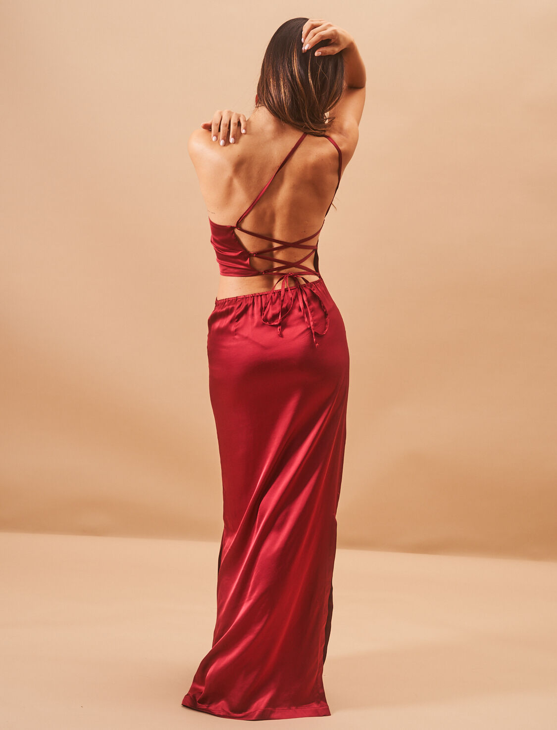 Robe Iris Satin Wine thumbnail 6