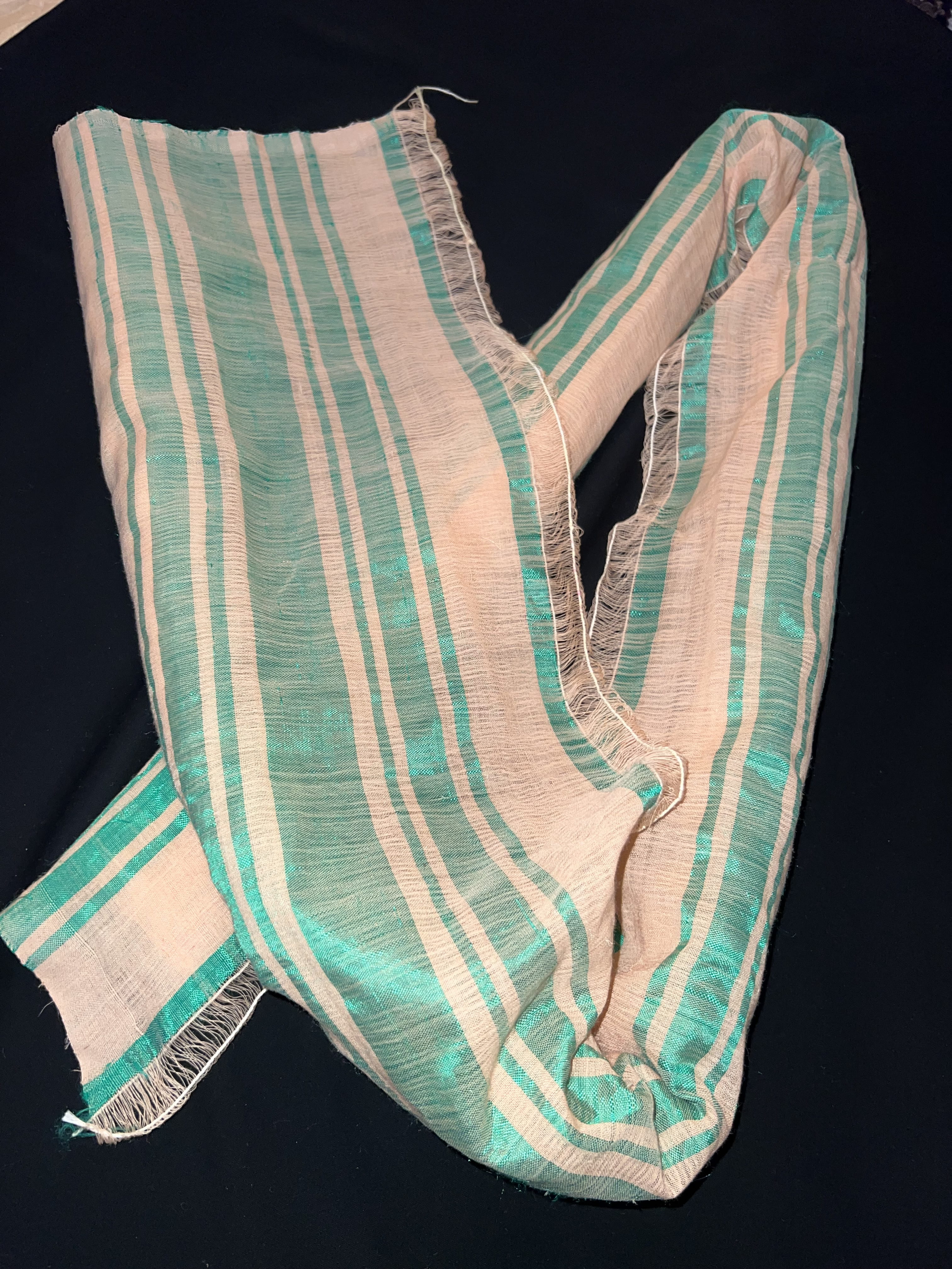 Tissu Bzioui en laine & soie  thumbnail 3