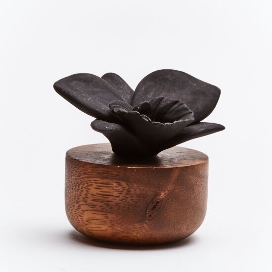 ORCHIDÉE DU NEPAL NOIR -  DIFFUSEUR EN PORCELAINE ET BOIS DACACIA POUR INTÉRIEUR