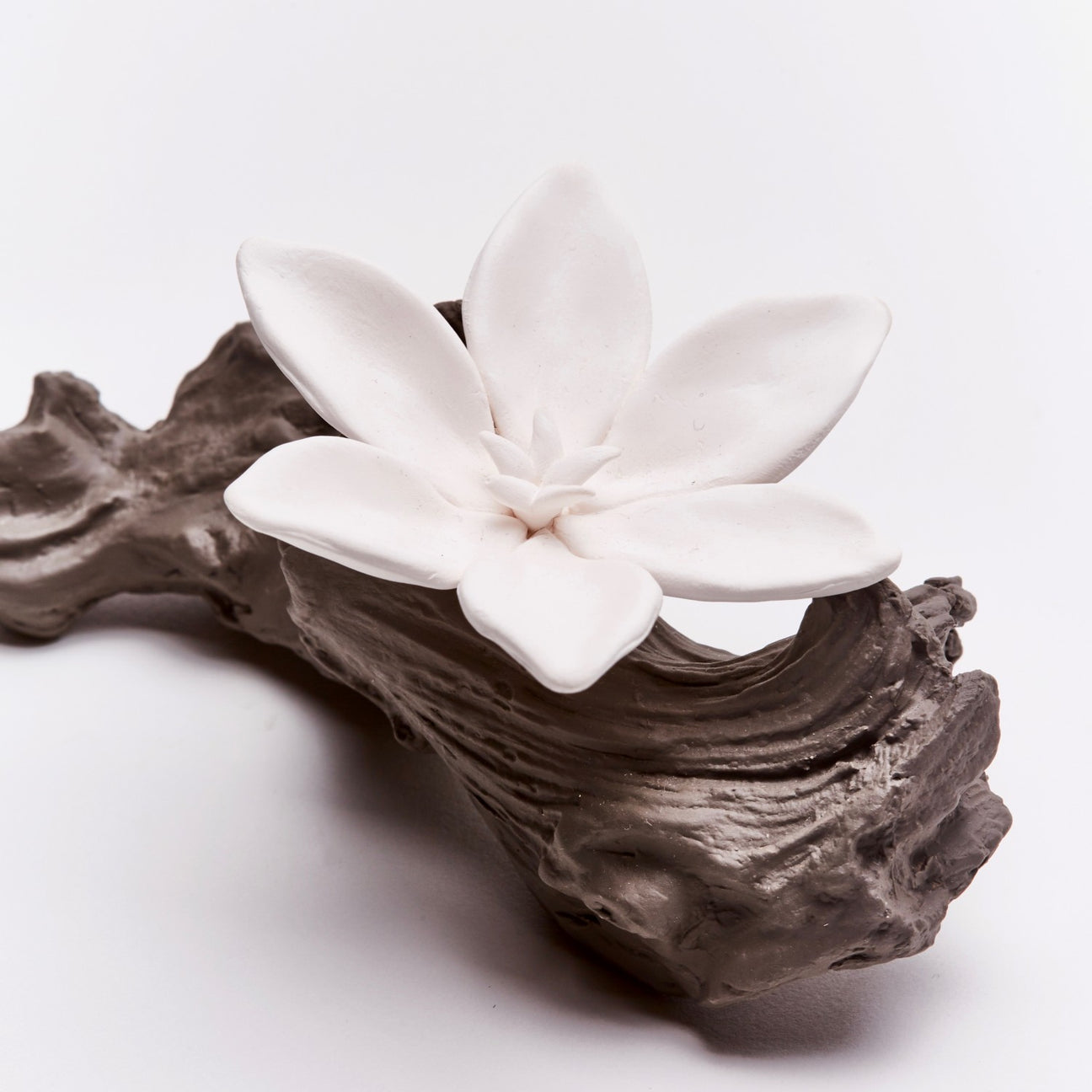 SUMBA ANOQ - DIFFUSEUR DE PARFUM EN CÉRAMIQUE.