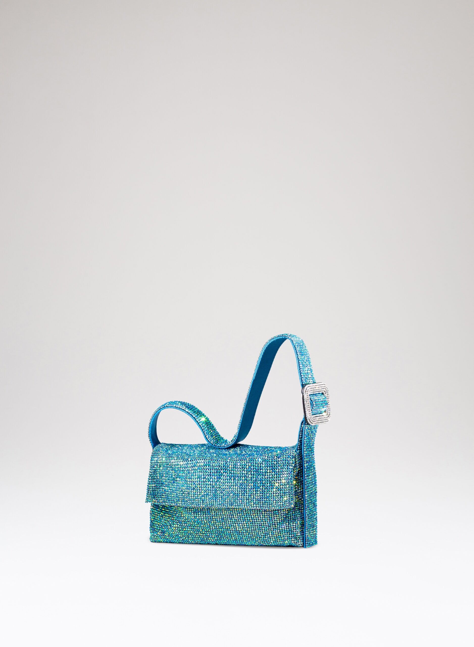 Vitty La Mignon – For Your Eyes Only