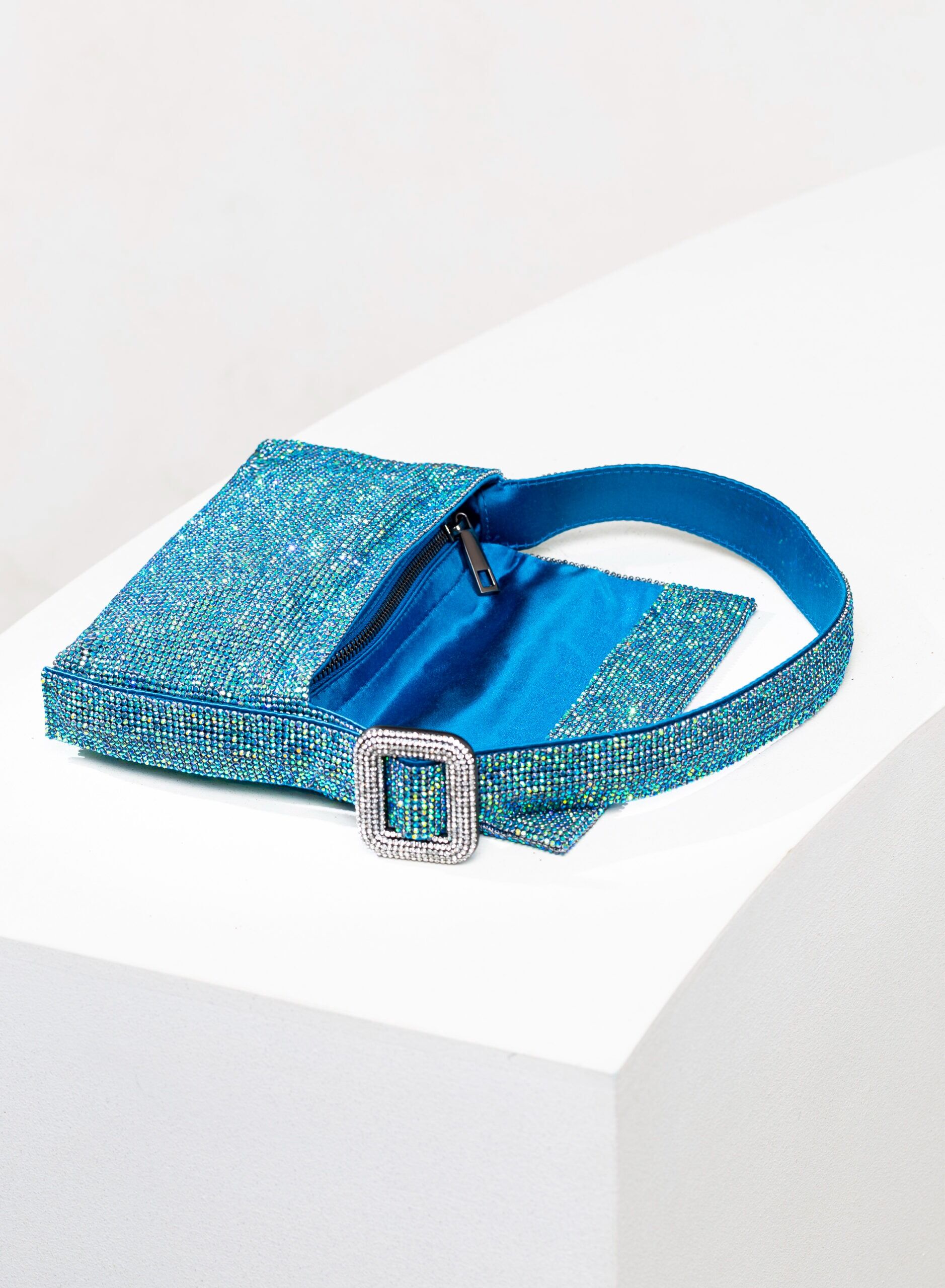 Vitty La Mignon – For Your Eyes Only thumbnail 7