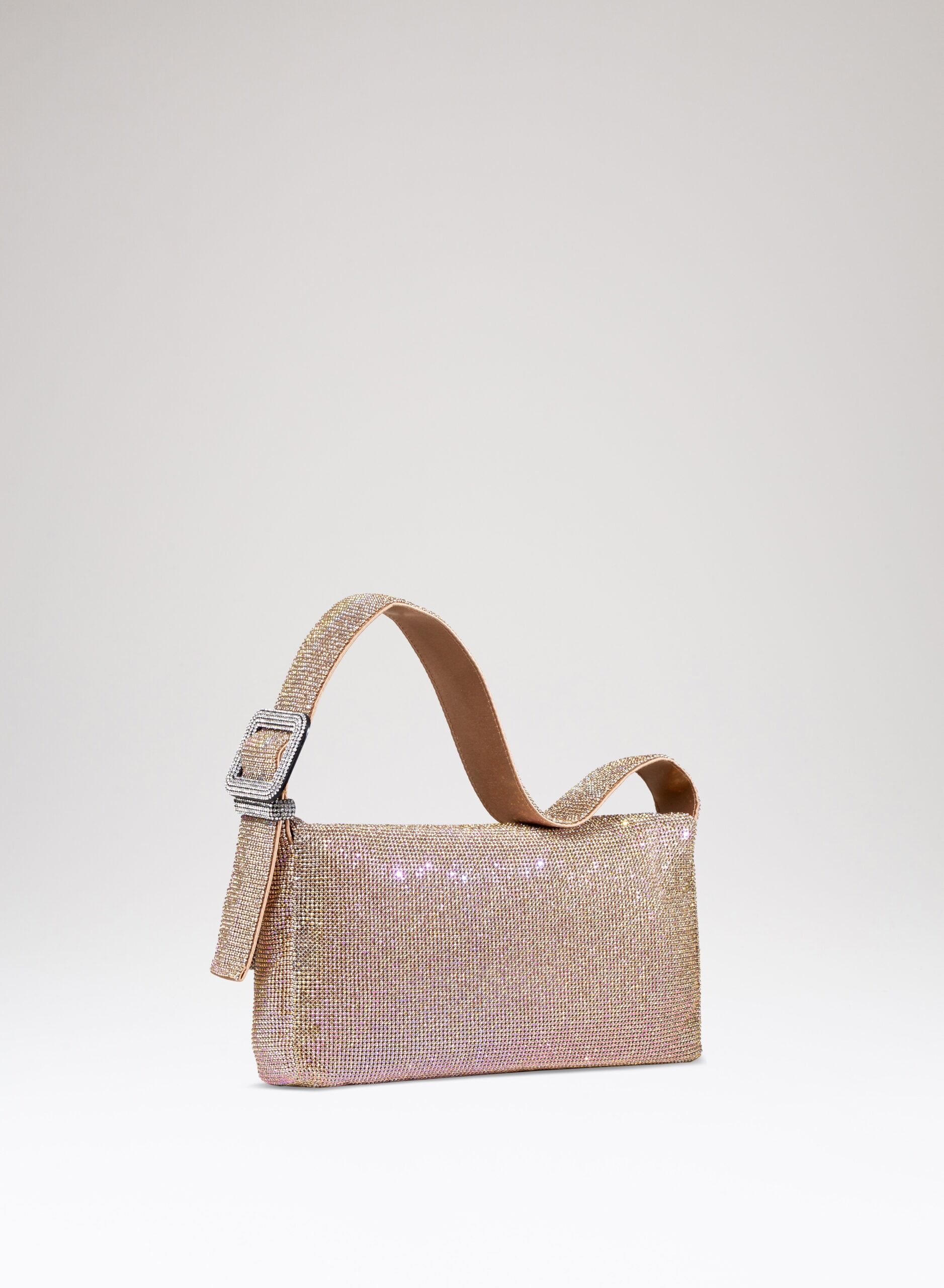 Vitty La Grande – Golden Gun