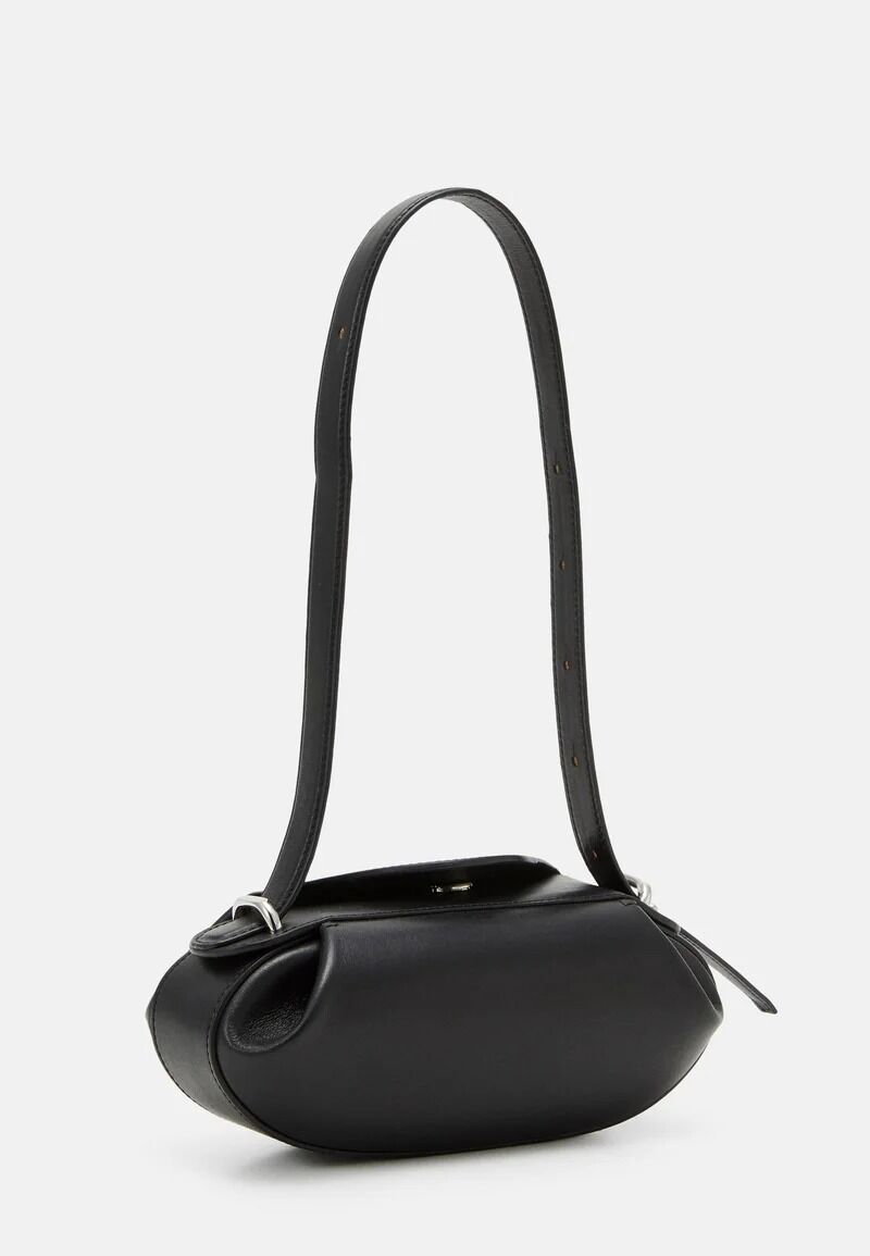 DINNER ROLL - BLACK