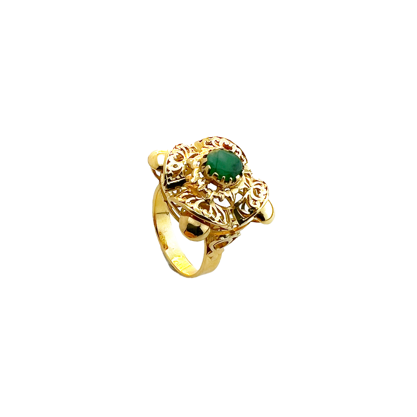 Bague Rosace Ajourée Or Jaune & Émeraude – Éclat Traditionnel et Noblesse Verte.