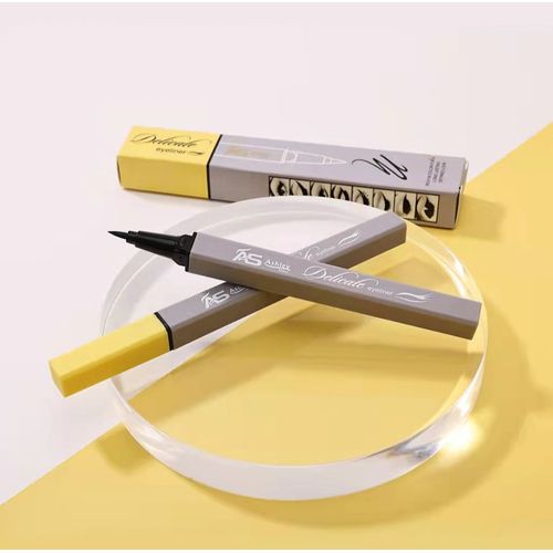 Eyeliner Liquide Noir thumbnail 3