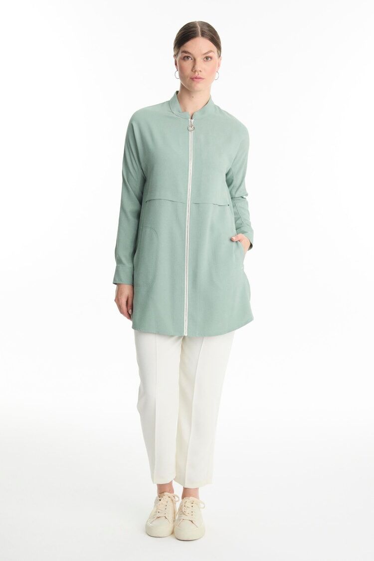 veste avec Fermeture éclair détaillée  thumbnail 3