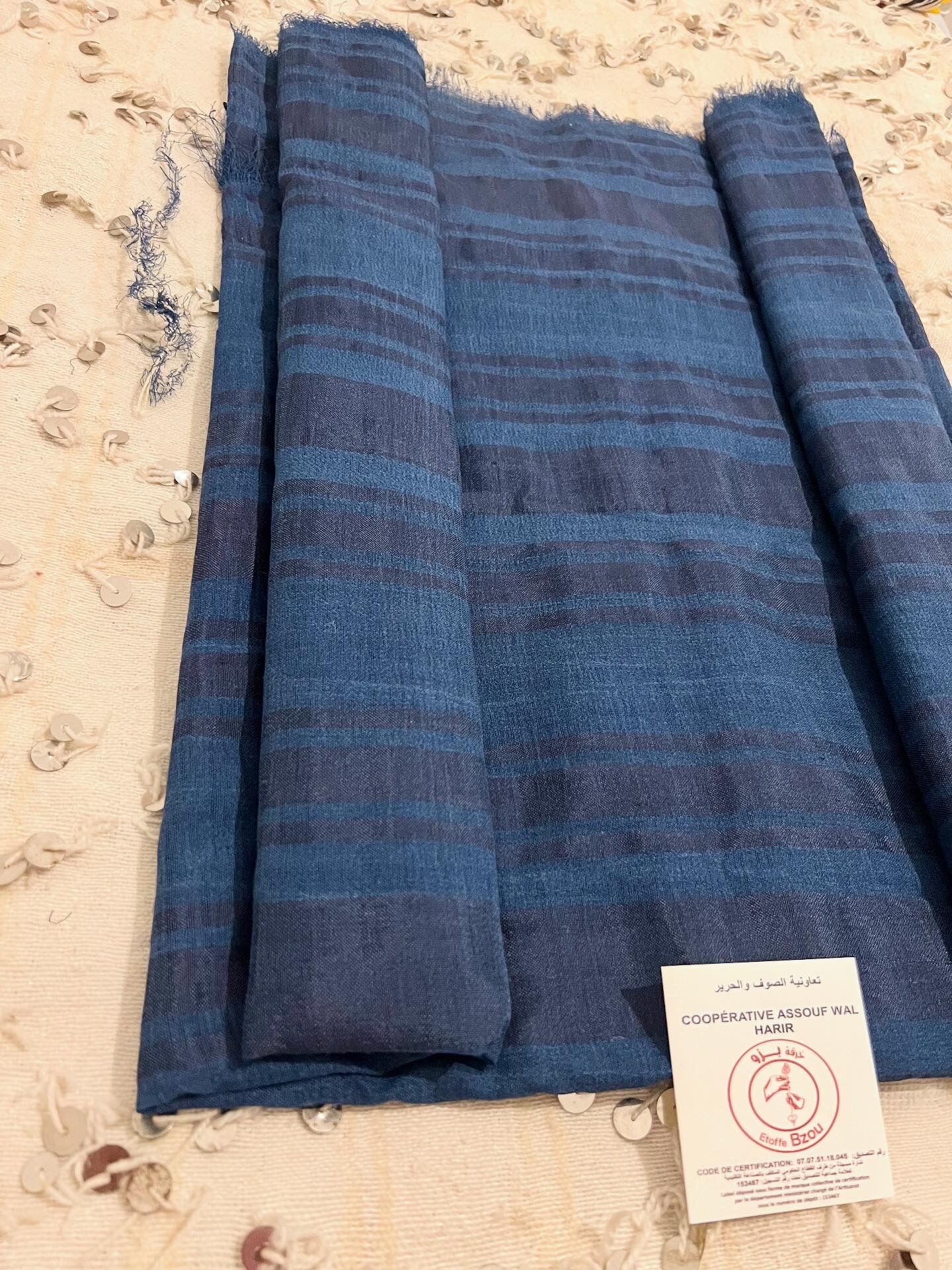 Tissu Bzioui Élégance Marine Ton sur ton thumbnail 3