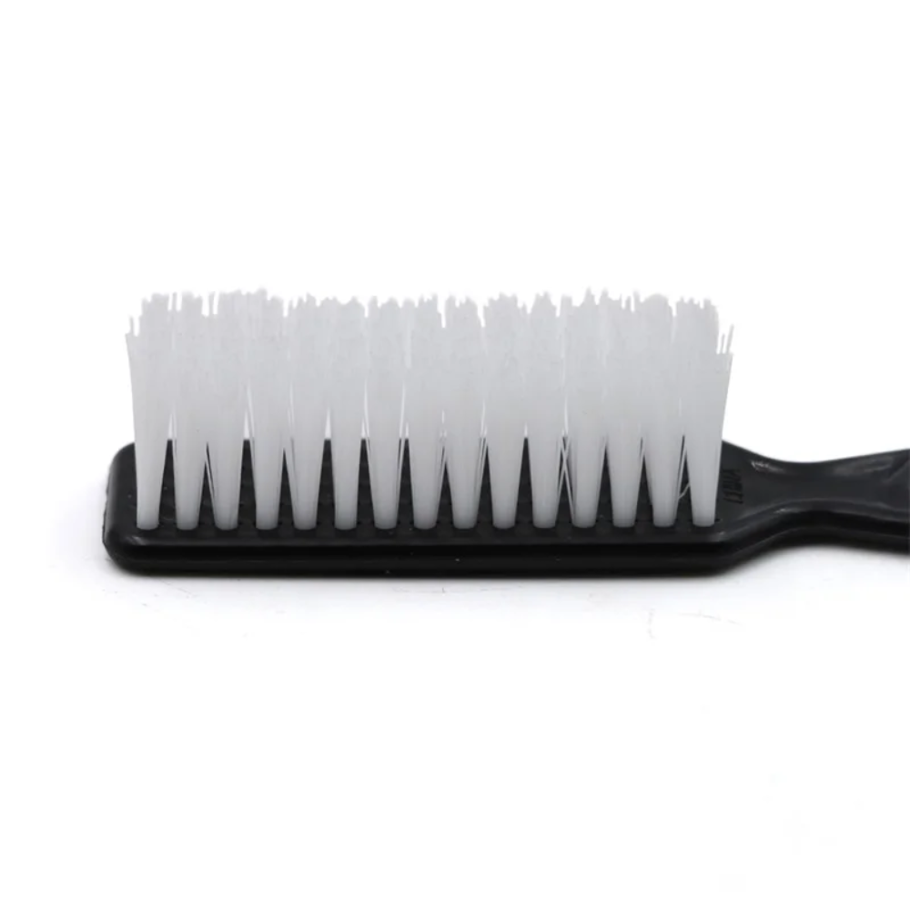 Brosse a cheveux en nylon avec poignée en plastique thumbnail 4