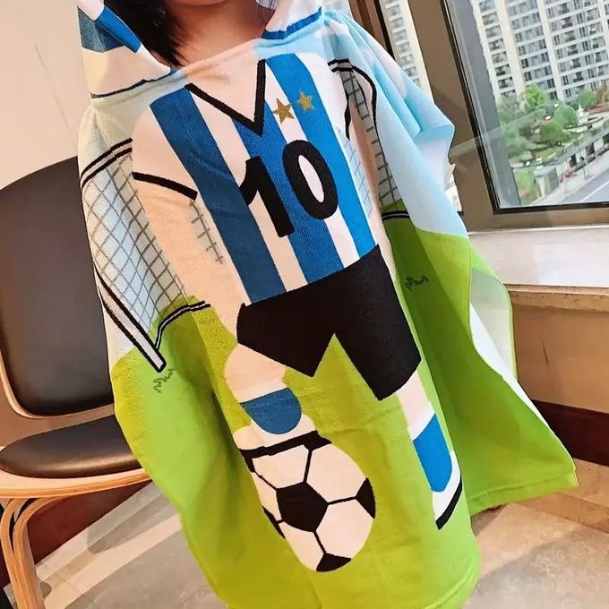 Serviette à Capuche Enfant Messi – Douce & Absorbante – Fan de Foot 3 à 10 Ans