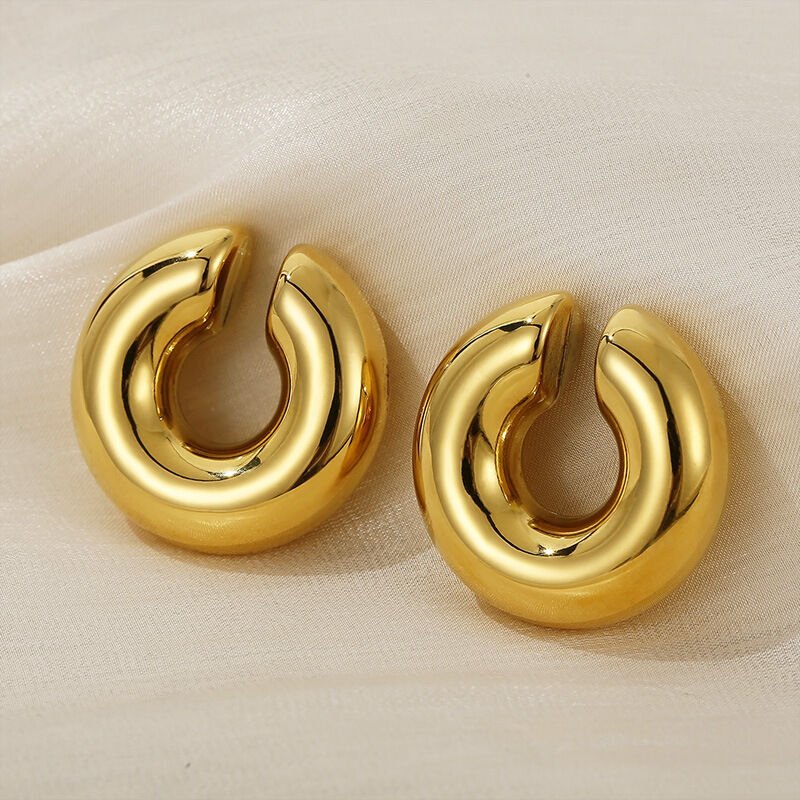 Boucles d’oreilles à clip en forme de C doré ou argenté – Grandes, élégantes et sans perçage