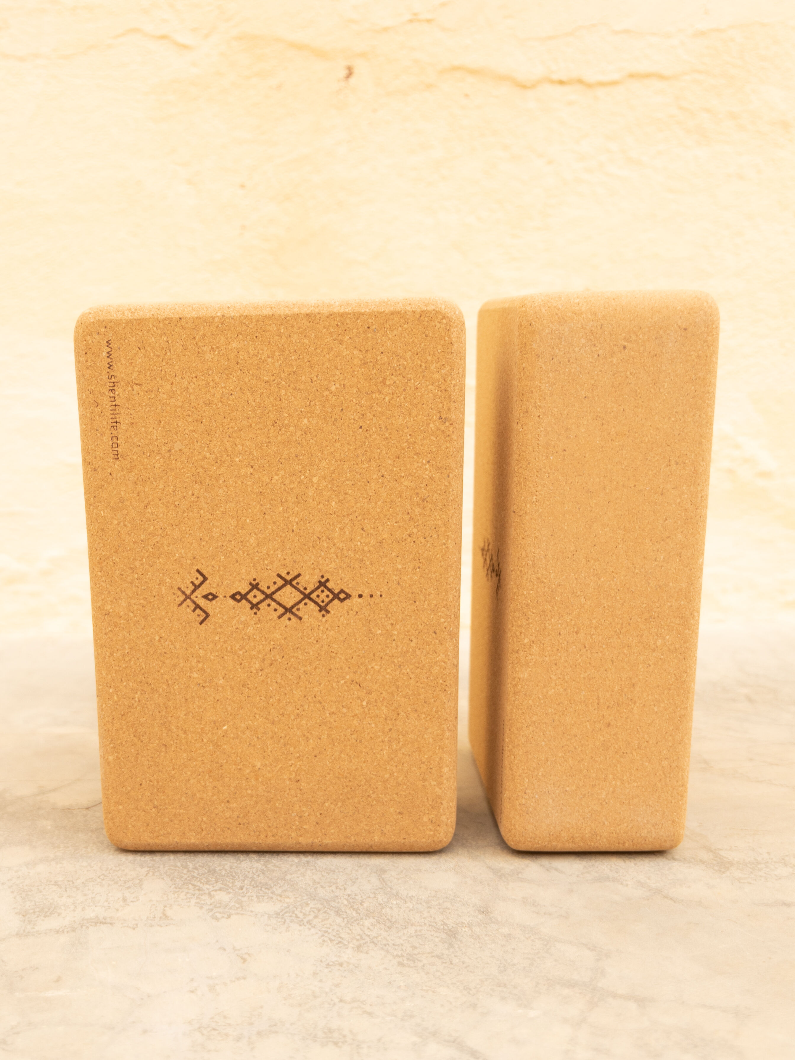 Brique de Yoga en liège thumbnail 3