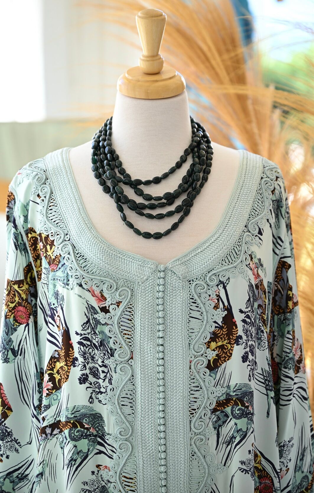 Caftan en soie  thumbnail 2