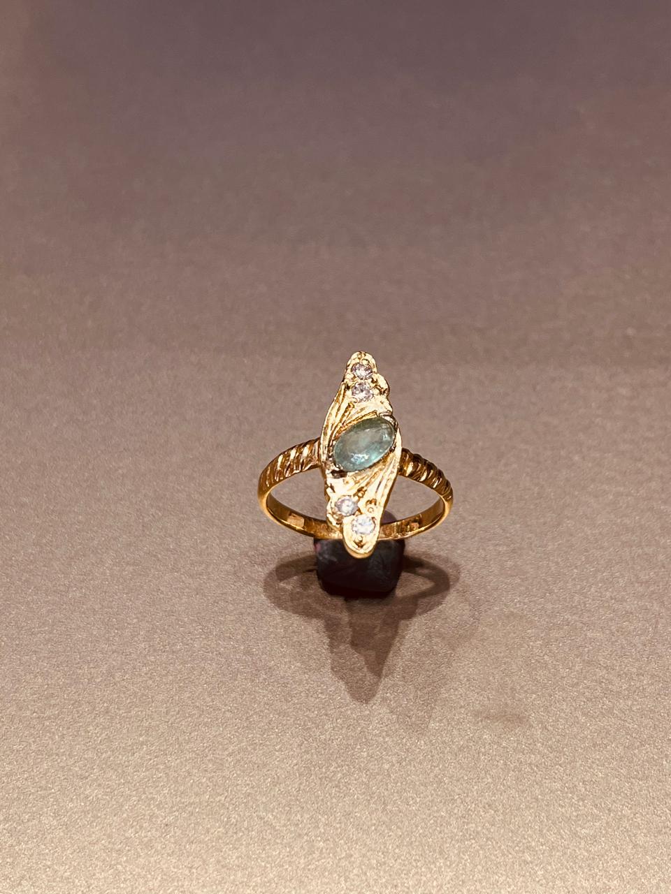 Bague en or emeraude et diamants 