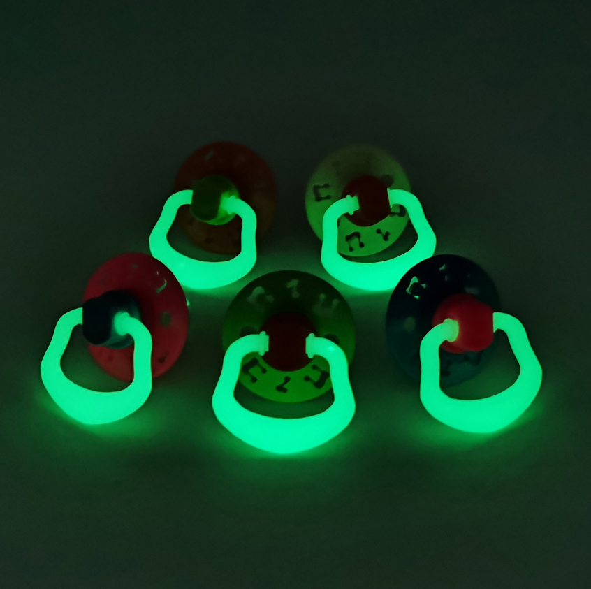 Ace Baby Sucette brillante dans le noir avec capuchon pour les bébés 0-18 mois