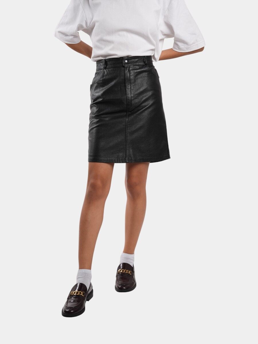 JUPE EN CUIR 