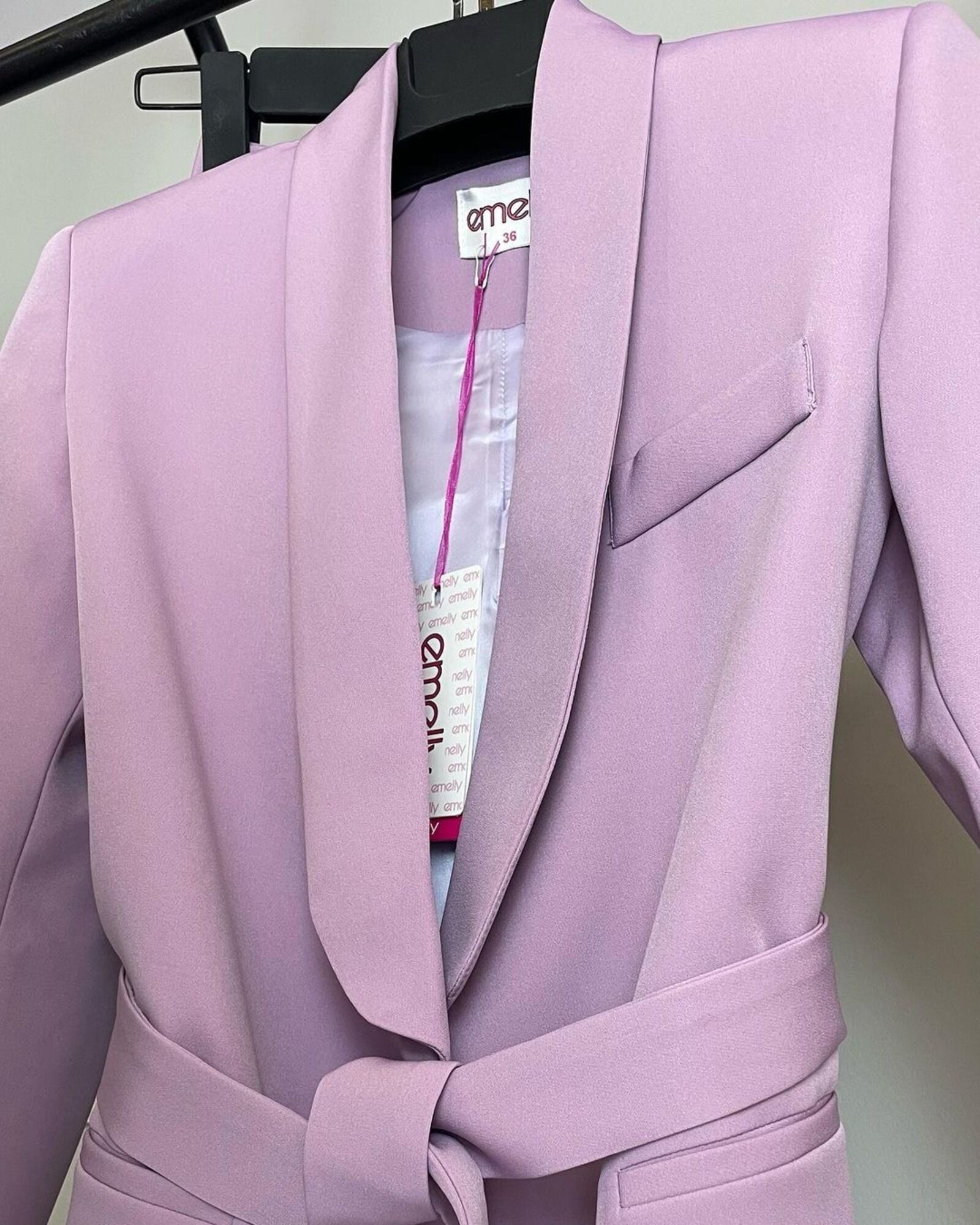 Ensemble Tailleur Importé ceinturé -importé de la Turquie  thumbnail 4