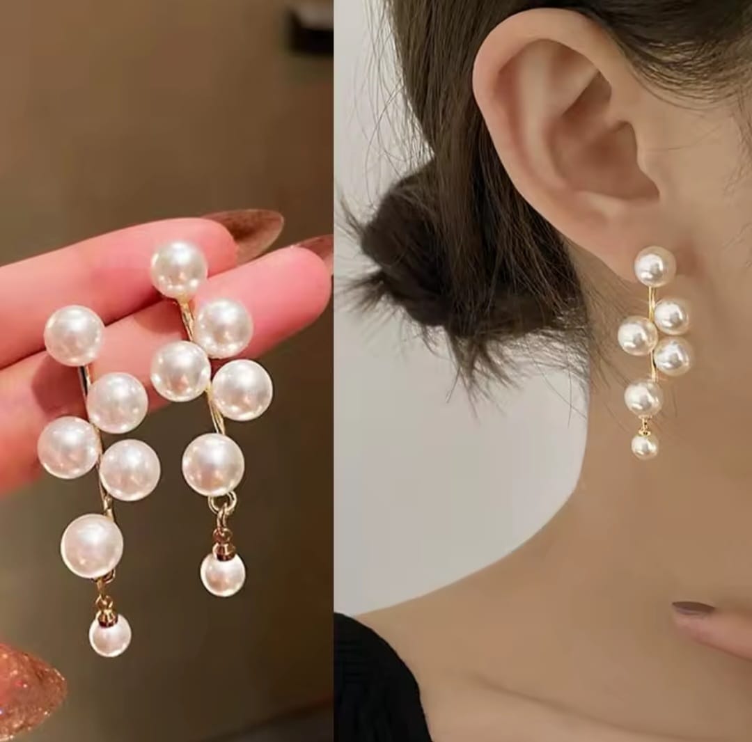 Boucles d’oreilles pendantes en perles blanches bijoux dorés femme mariage
