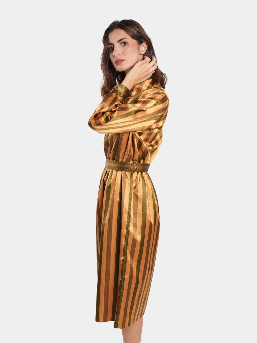ROBE