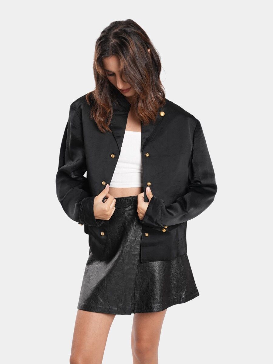 VESTE