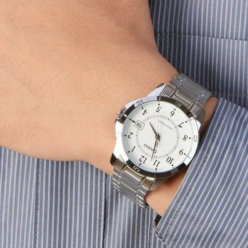 Montre Quartz Analogique Cadran Blanc Bracelet Gris  thumbnail 3