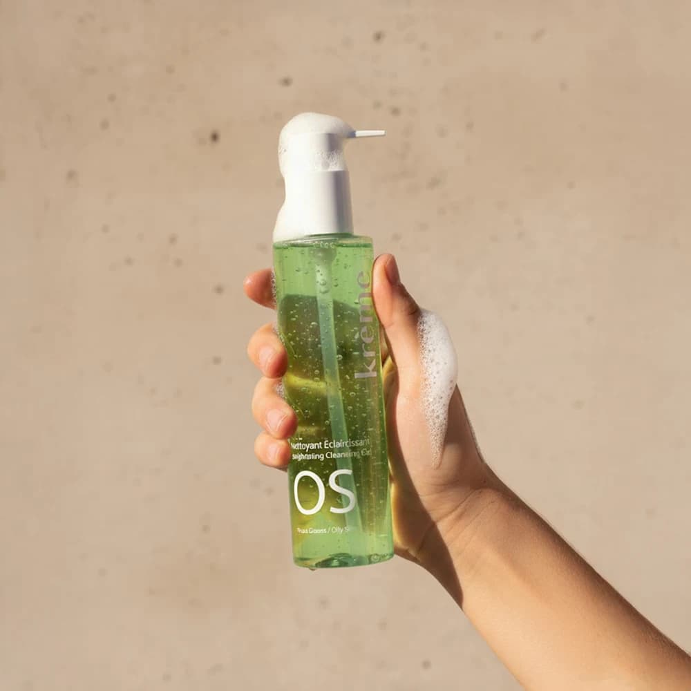 Gel Nettoyant Éclaircissant Peau Grasse