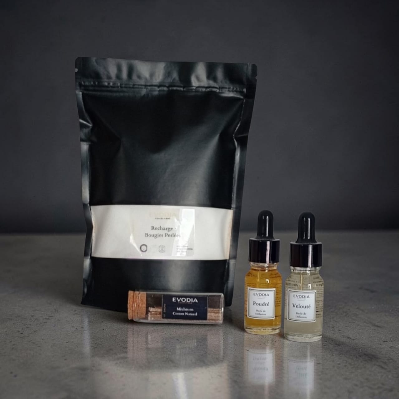 Recharge Bougie Cire Perlée + 2 Huiles De Diffusion
