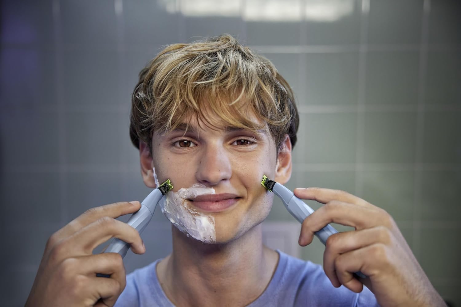 Tondeuse Rasoir A Barbe - Oneblade Qp1324/20 + Lame– Sans Fil Rechargeable Anti-friction 1st Shave thumbnail 6