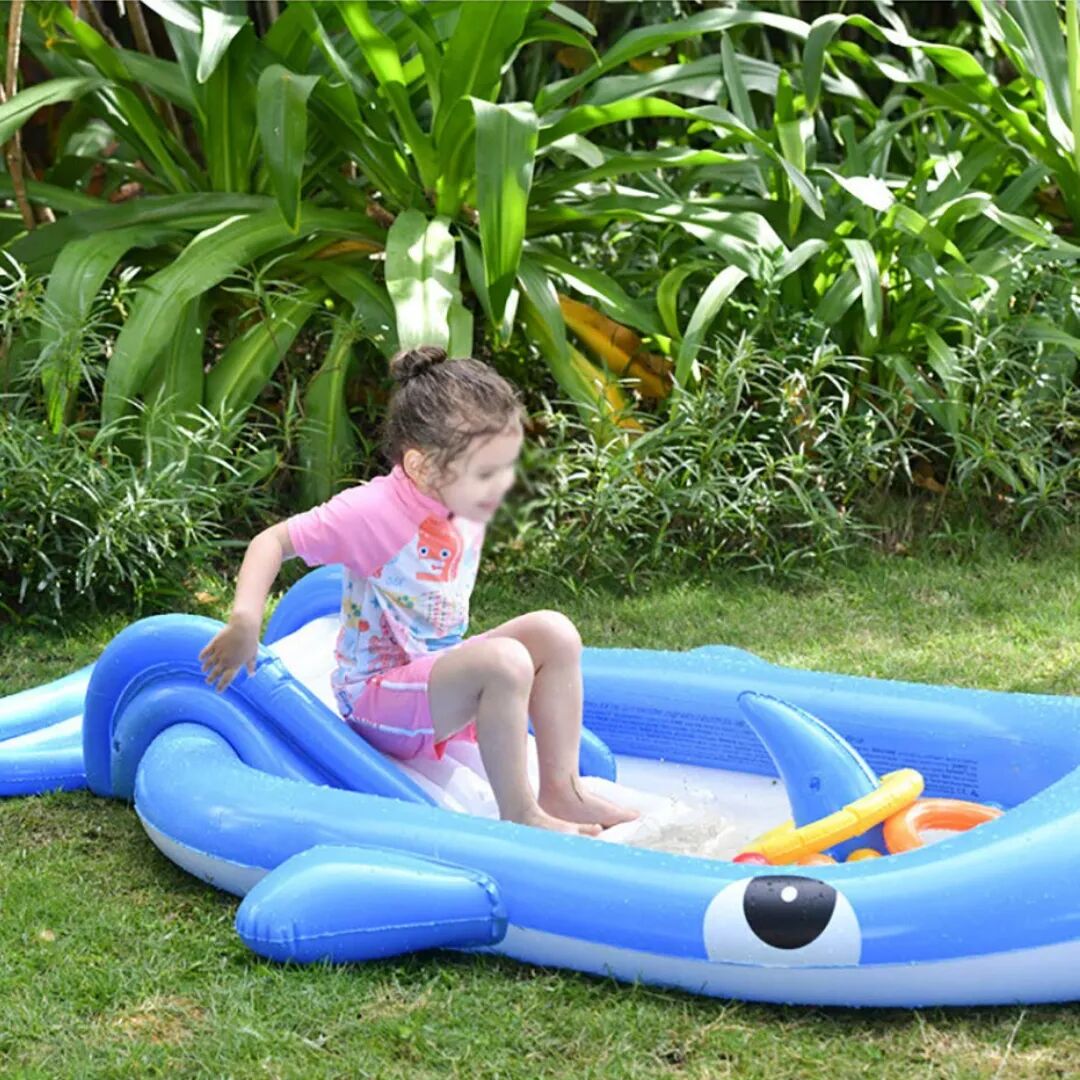 Piscine Gonflable Enfant En Forme De Baleine Interactive thumbnail 3