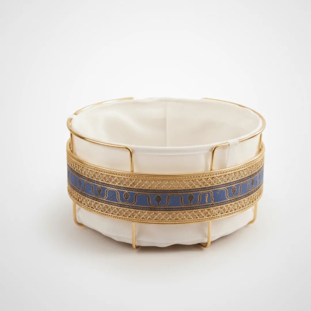 Panier De Rangement Luxueux En Or Et Tissu Blanc – Multi-usages thumbnail 7