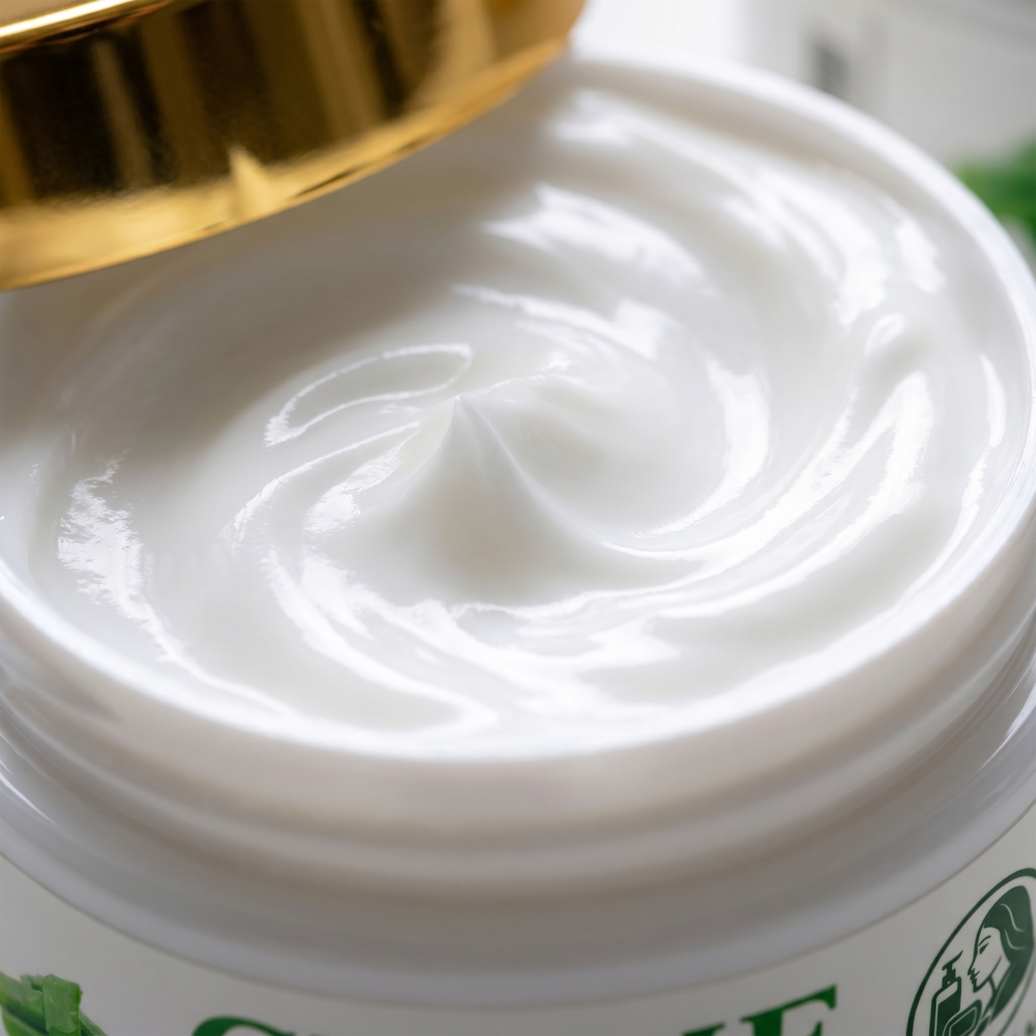 Aloe Vera Moisturizing Cream – Soothing & Refreshing Skin Care
