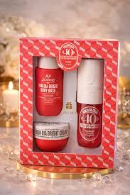 Coffret Soin Corps - Sol De Janeiro Réunit Trois Essentiels De La Gamme Bom Dia Bright Crème 50 Ml - Gel Douche 90 Ml - Brume 30 Ml